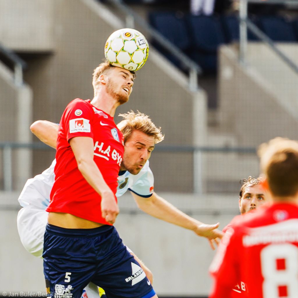 Fotograferad med Canon EOS-1D Mark IV och EF400mm f/2.8L IS USM @ 400mm f3.5,  1/500s och ISO 200