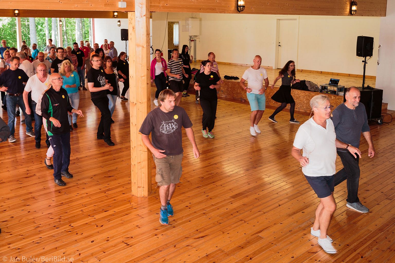 Fotograferad med Canon EOS-1D X och EF16-35mm f/2.8L II USM @ 27mm f5.6, 1/60s och ISO 500