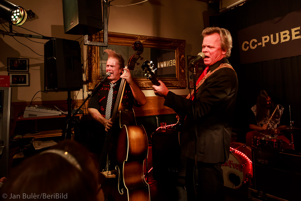 Gävle 2014-12-25 CC puben Rockfire